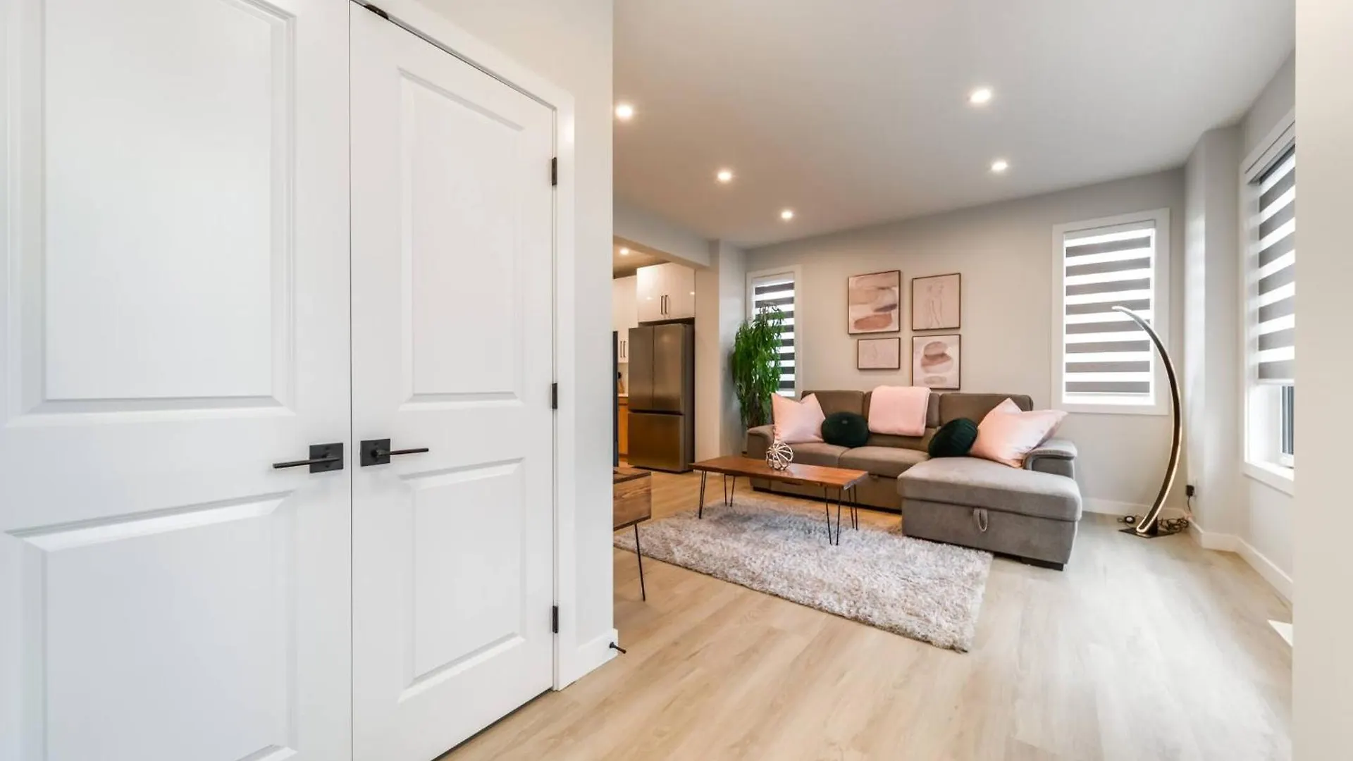Holiday home Exoticlushquietretreatkingbed|Wifi|Parking|Wem Villa Edmonton